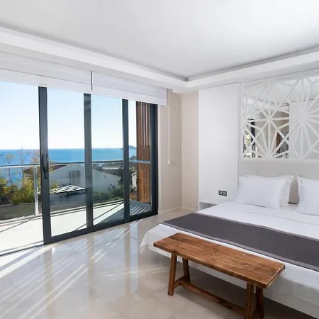 Villa Sole Tlos- Central Location, 5-Min Walk To The Old Town, Private Pool And Garden