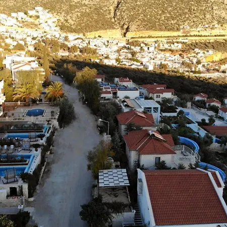 Villa Sole Tlos- Central Location, 5-Min Walk To The Old Town, Private Pool And Garden * Kaş