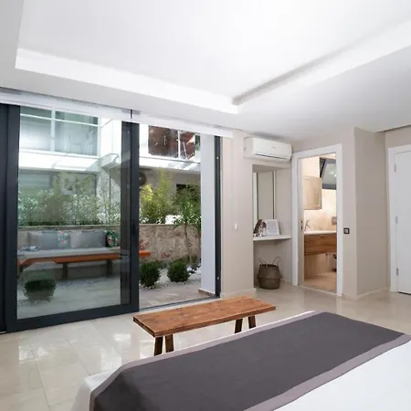 Villa Sole Tlos- Central Location, 5-Min Walk To The Old Town, Private Pool And Garden * Kaş