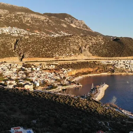 Villa Sole Tlos- Central Location, 5-Min Walk To The Old Town, Private Pool And Garden Kaş