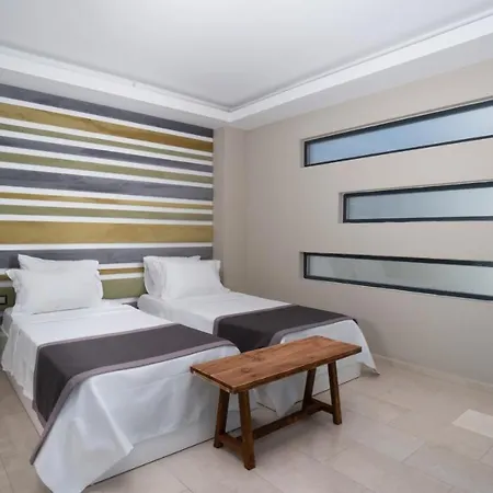 Villa Sole Tlos- Central Location, 5-Min Walk To The Old Town, Private Pool And Garden