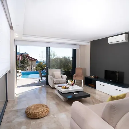 Villa Sole Tlos- Central Location, 5-Min Walk To The Old Town, Private Pool And Garden Villa Kaş